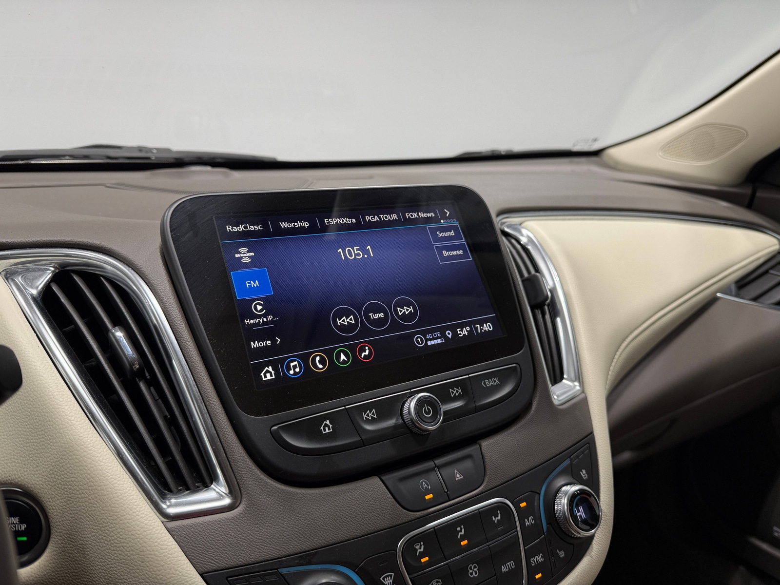 Thumbnail: 2024 Chevrolet Malibu - 3