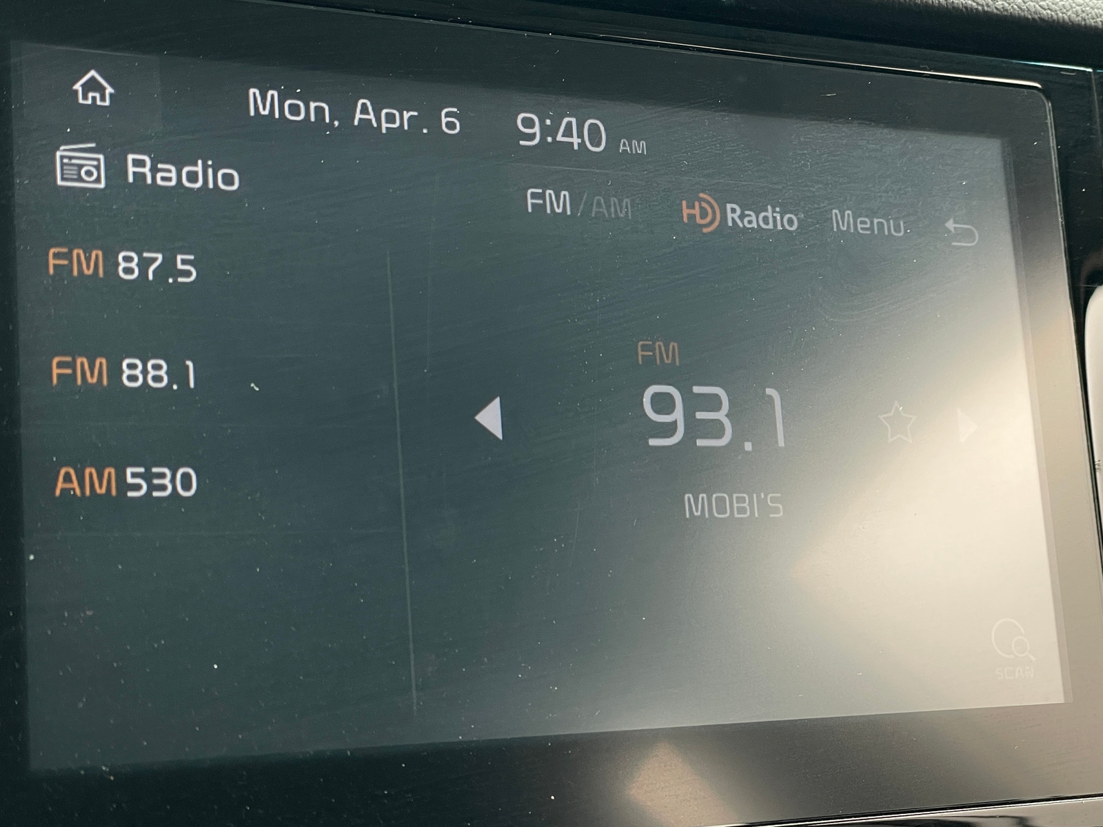 Thumbnail: 2022 Kia Niro - 4