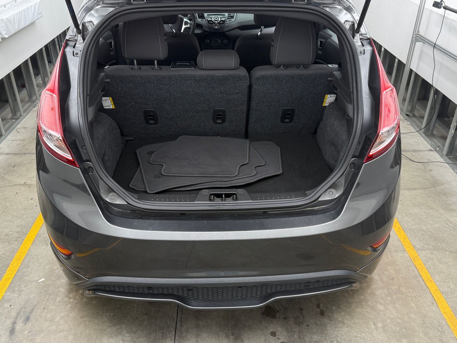 Thumbnail: 2019 Ford Fiesta - 7