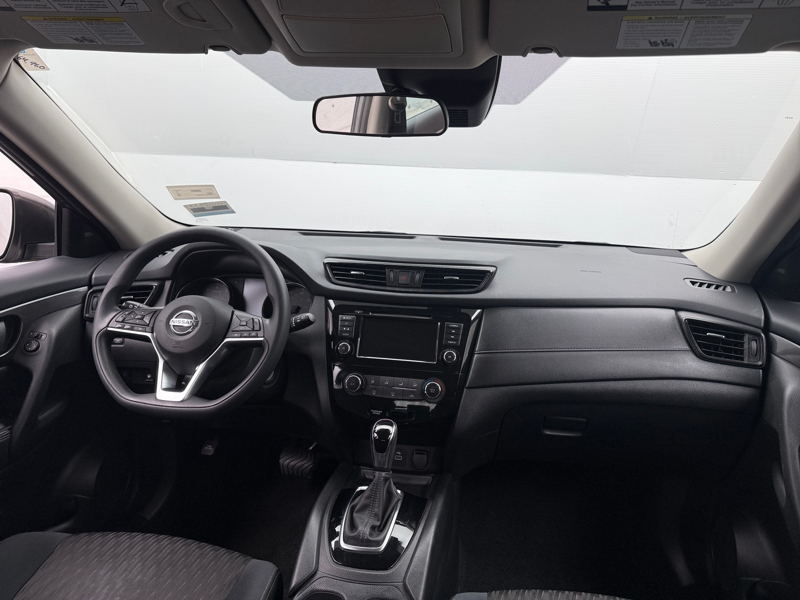 Thumbnail: 2019 Nissan Rogue - 3