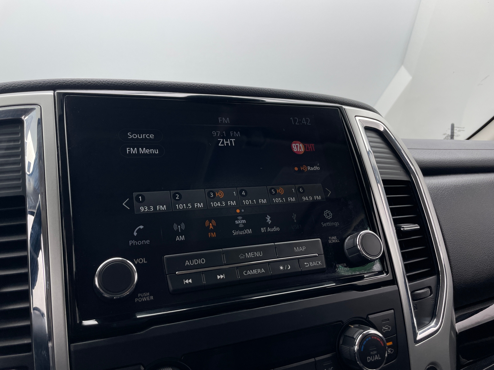 Thumbnail: 2021 Nissan Titan - 4