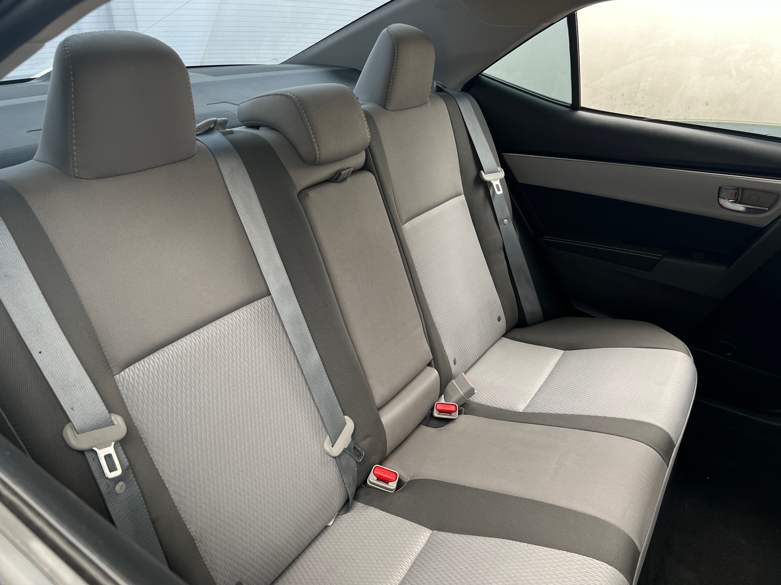 Thumbnail: 2017 Toyota Corolla - 6