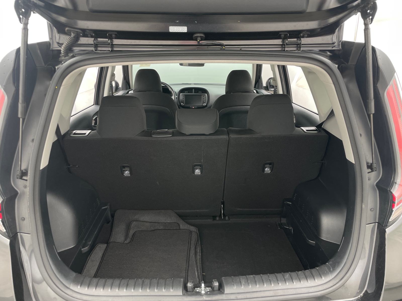 Thumbnail: 2025 Kia Soul - 7