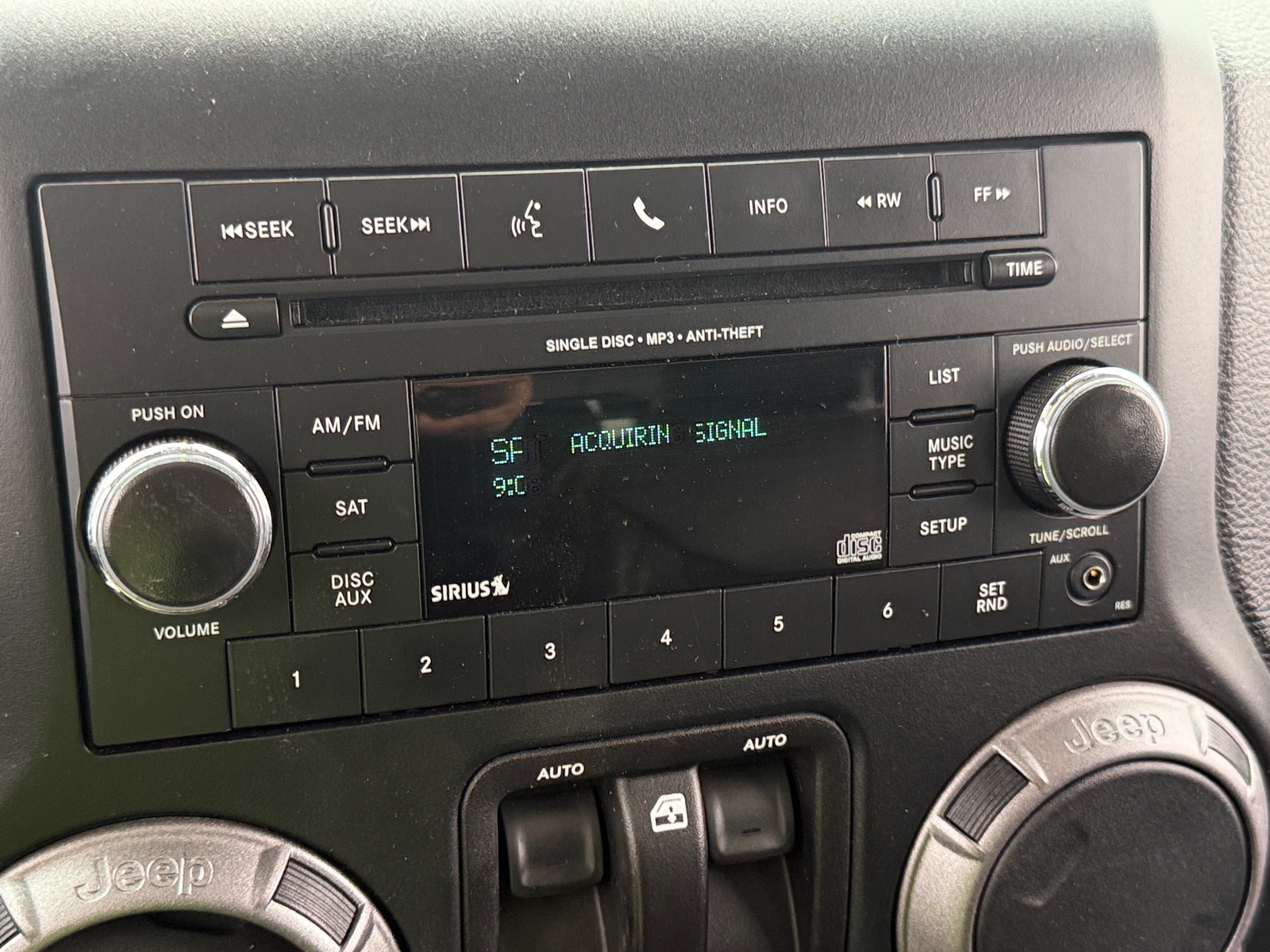 Thumbnail: 2018 Jeep Wrangler - 3