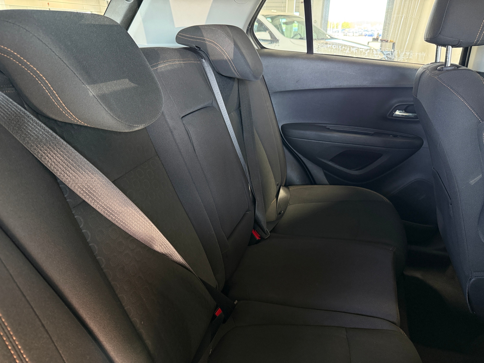 Thumbnail: 2017 Chevrolet Trax - 6