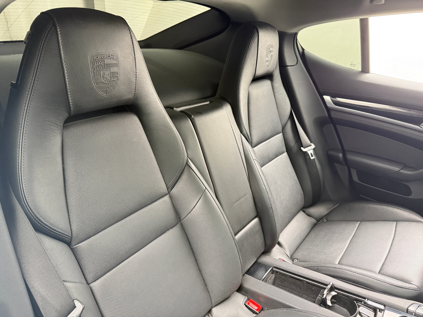 Thumbnail: 2016 Porsche Panamera - 5