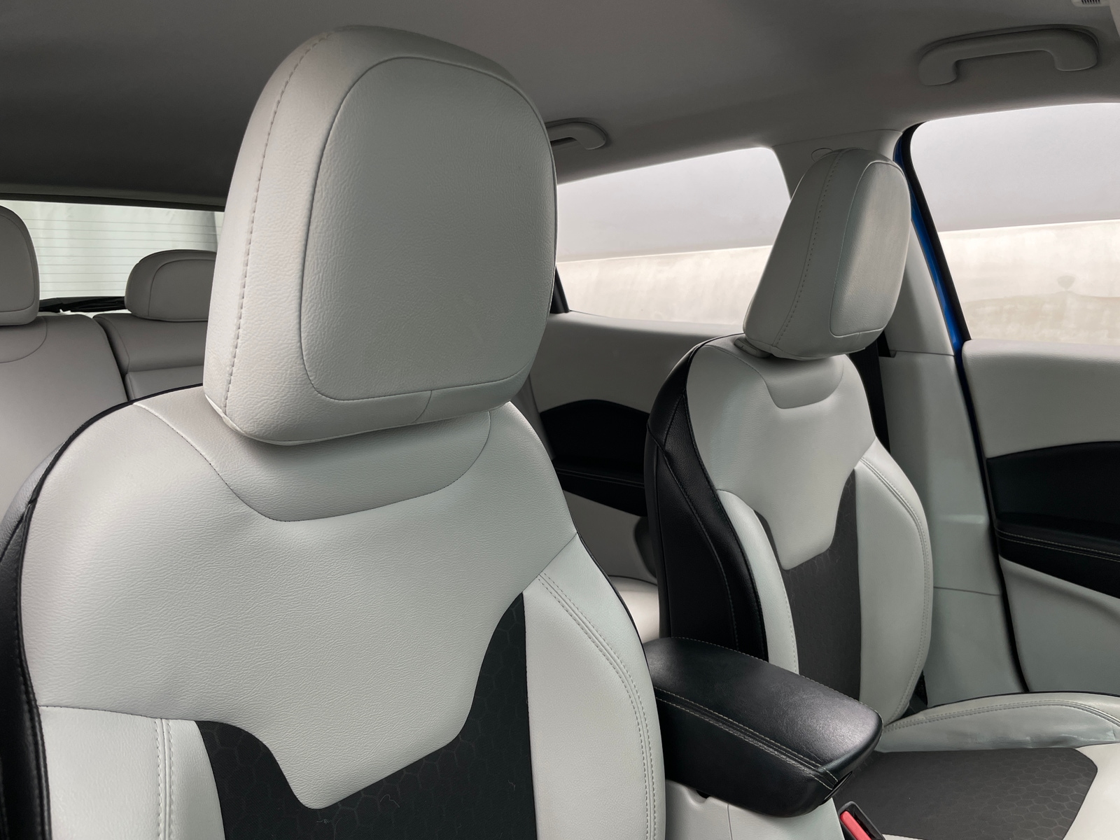 Thumbnail: 2018 Jeep Compass - 2