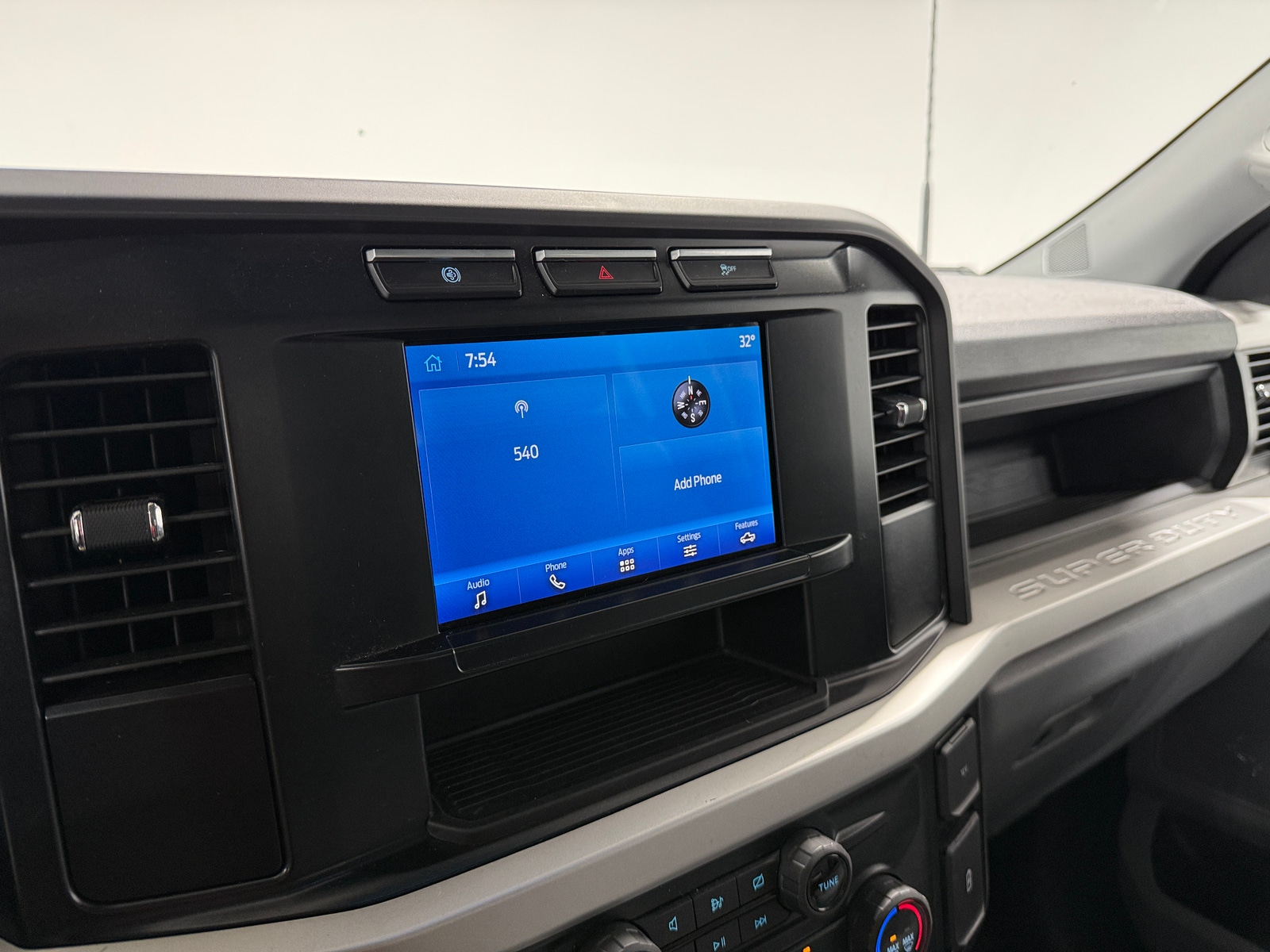 Thumbnail: 2023 Ford Econoline - 4