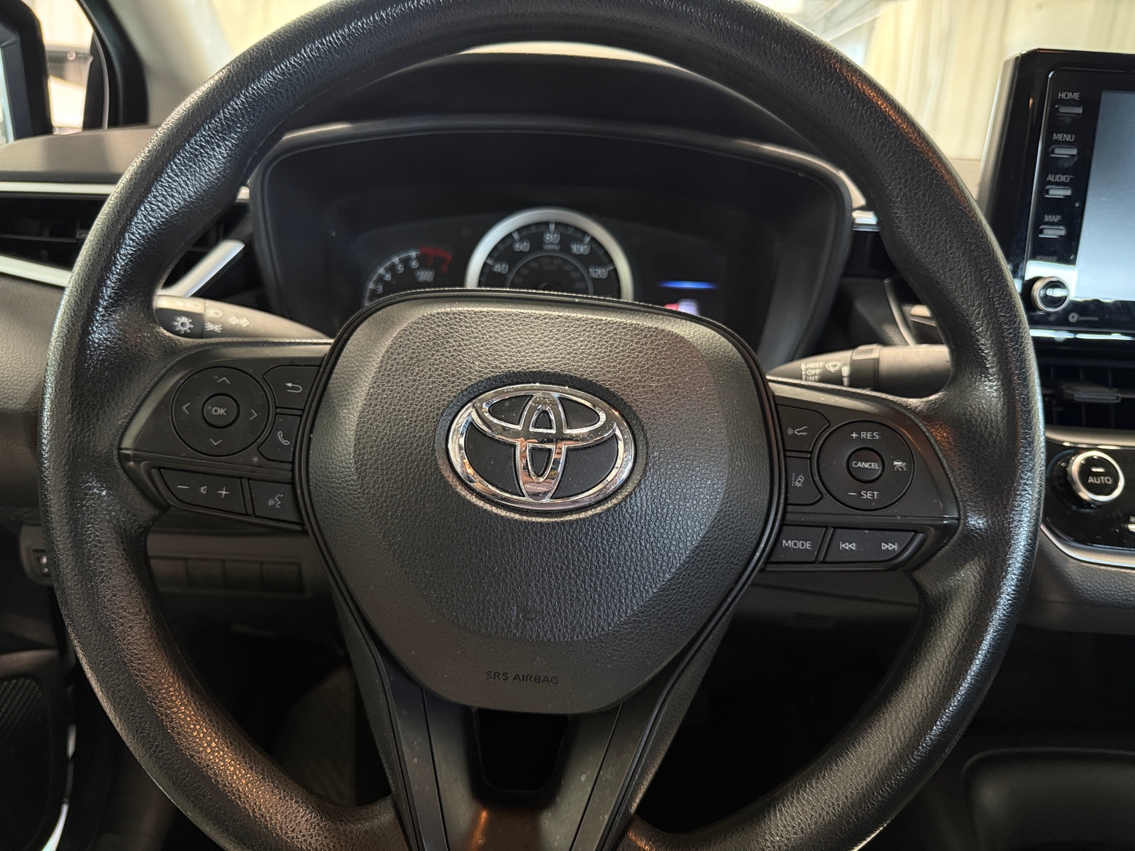 Thumbnail: 2022 Toyota Corolla - 5