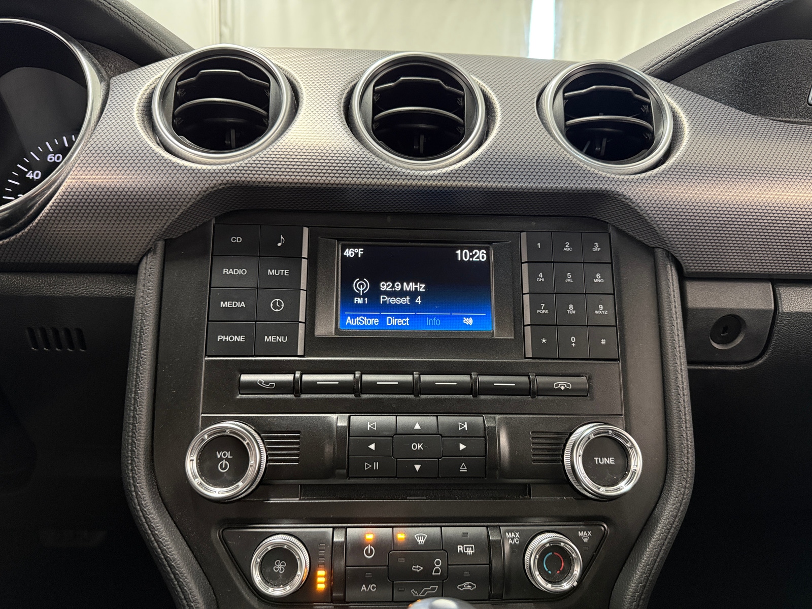 Thumbnail: 2018 Ford Mustang - 4