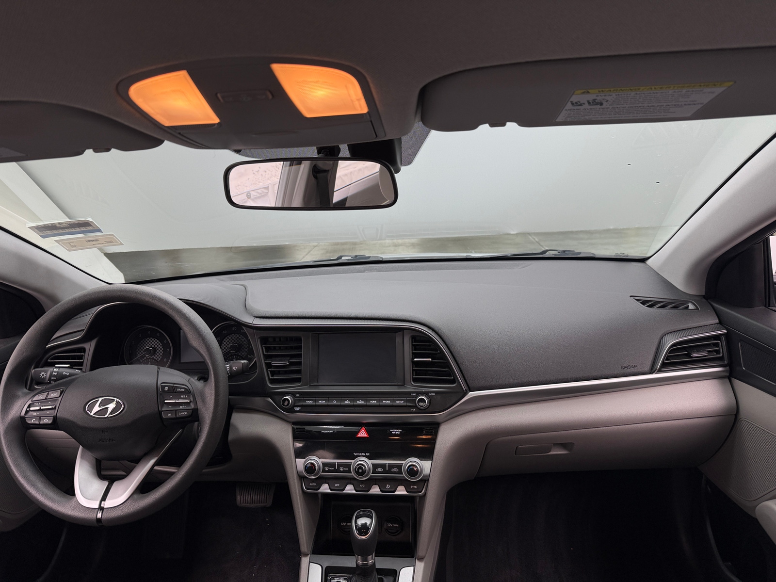 Thumbnail: 2020 Hyundai Elantra - 3