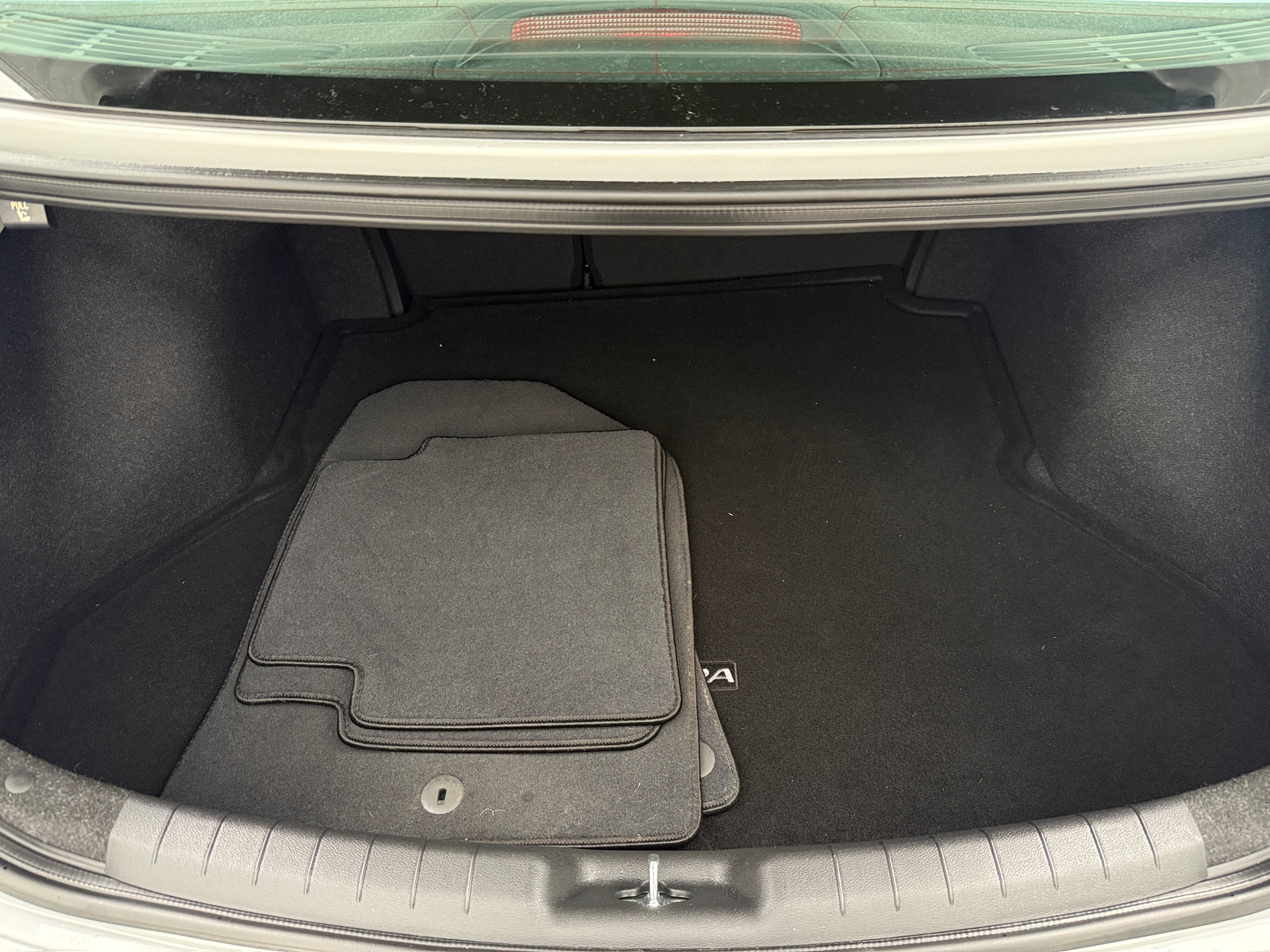 Thumbnail: 2020 Hyundai Elantra - 7