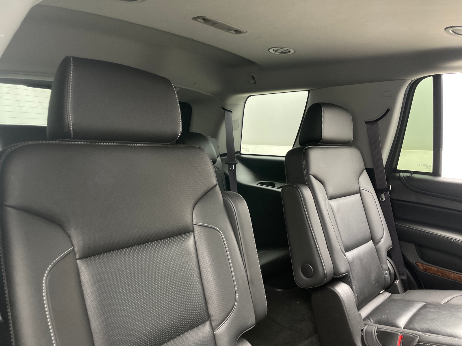 Thumbnail: 2017 Chevrolet Tahoe - 5