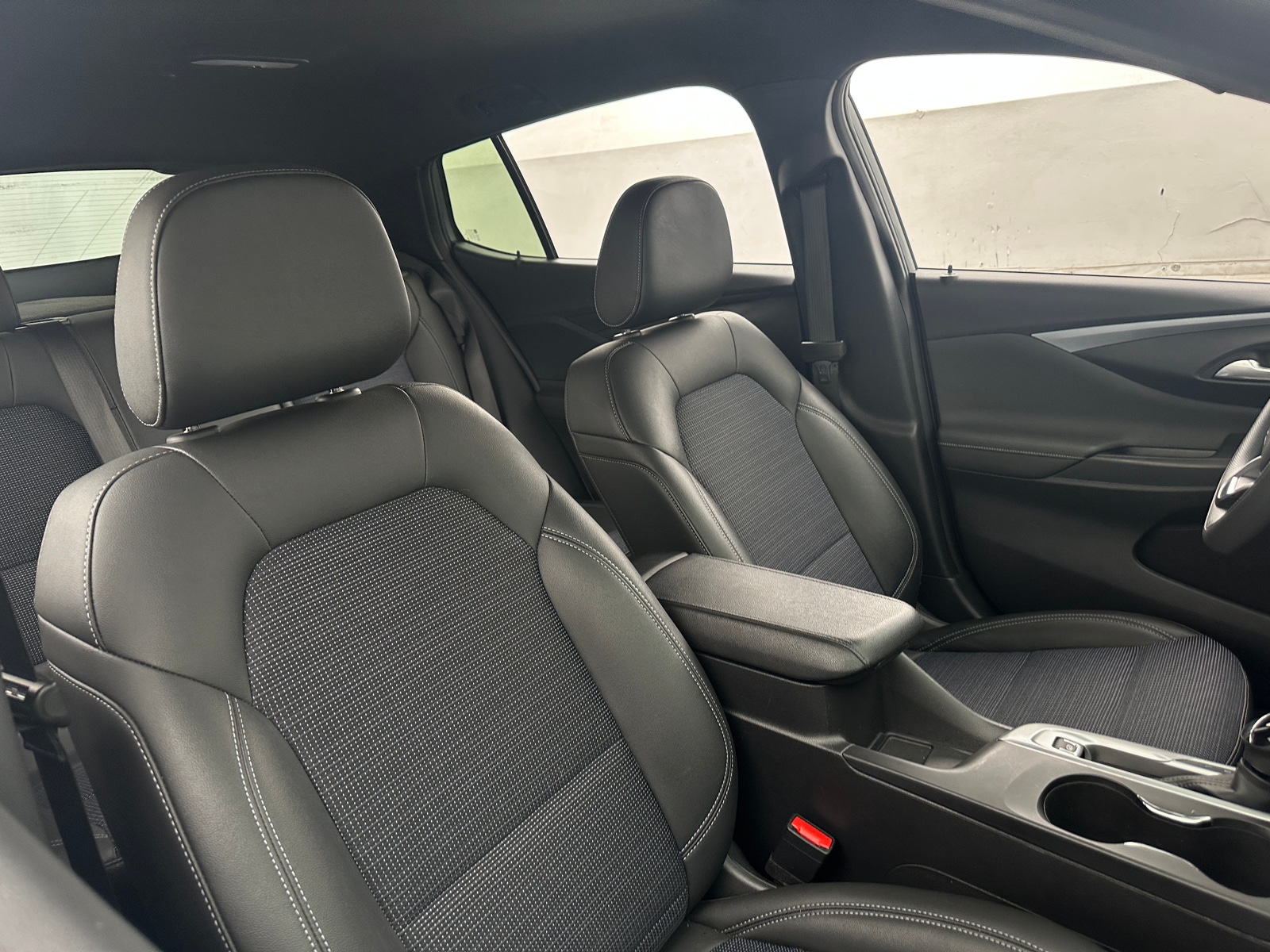 Thumbnail: 2025 Buick Envista - 2