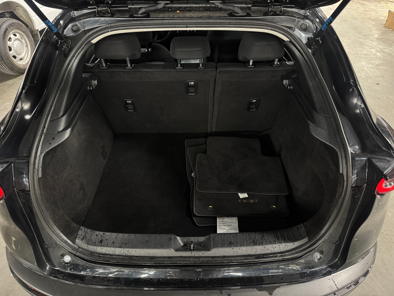 Thumbnail: 2023 Mazda CX-30 - 7