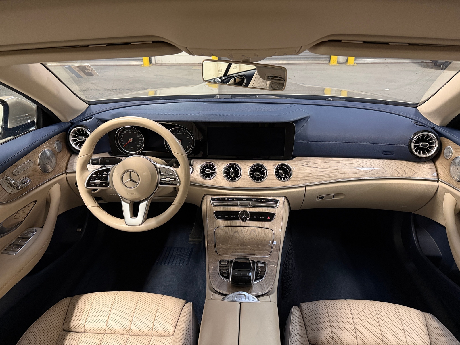 Thumbnail: 2019 Mercedes-Benz E-Class - 2