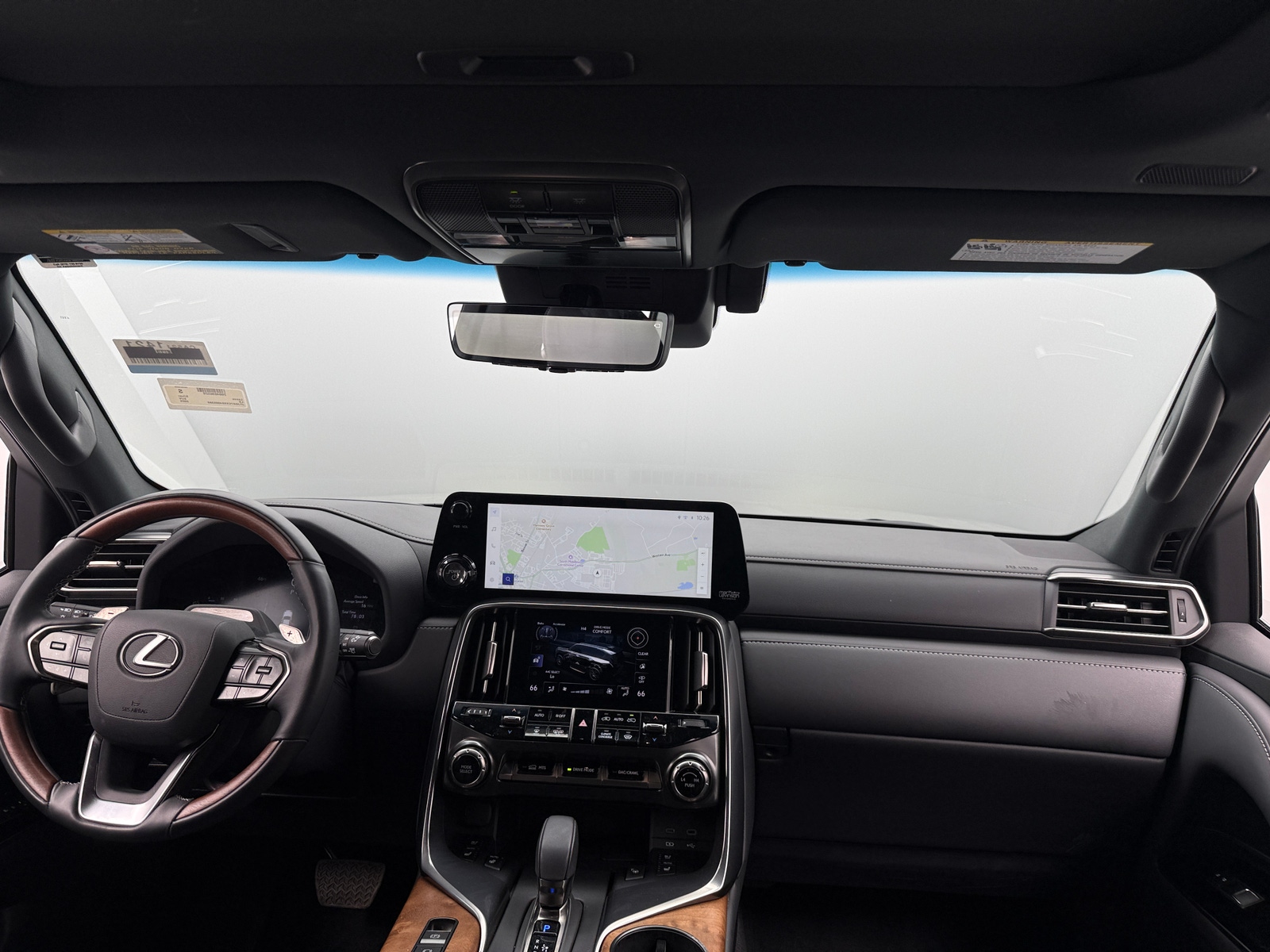 Thumbnail: 2025 Lexus LX - 2