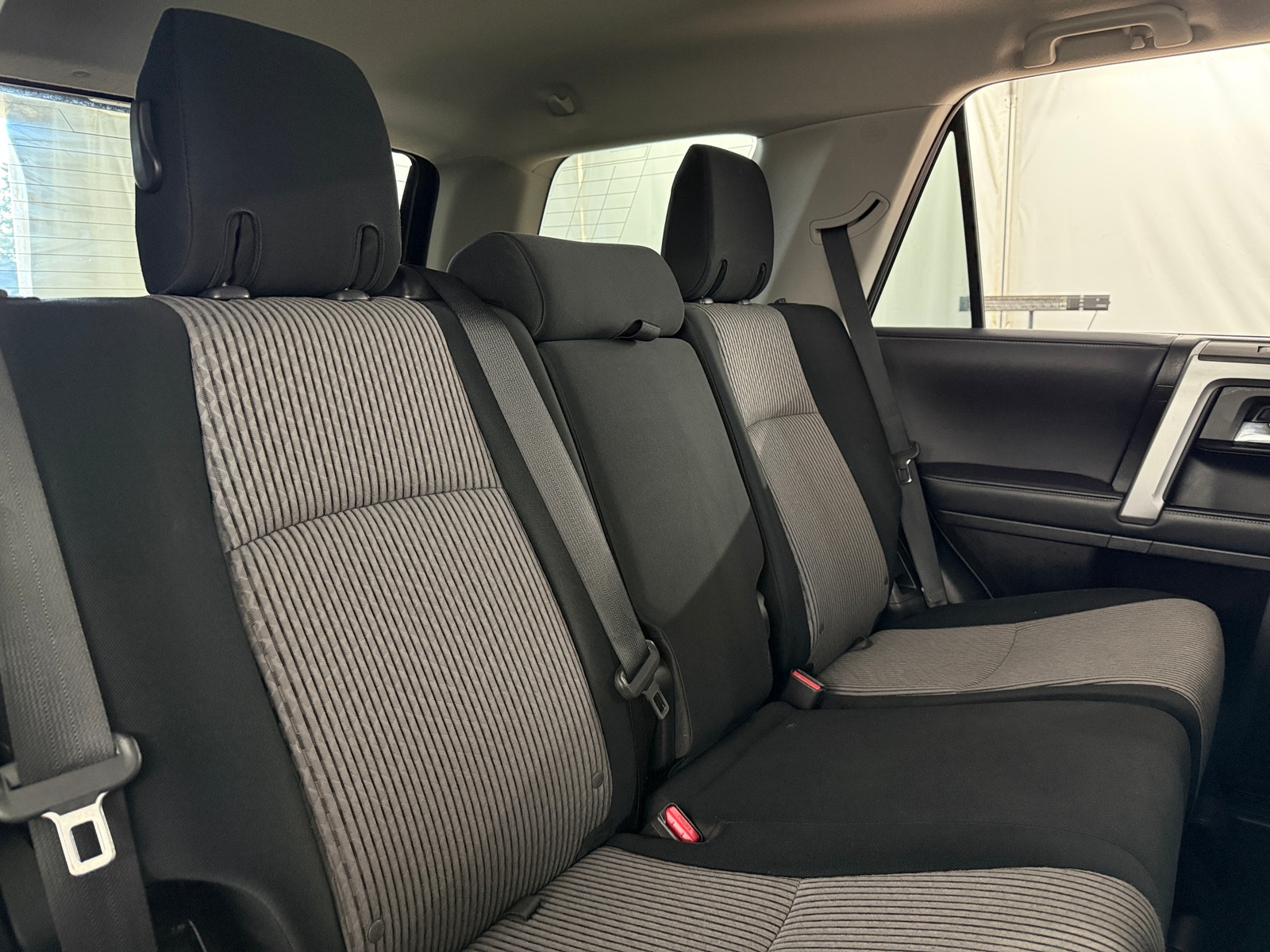 Thumbnail: 2022 Toyota 4Runner - 6