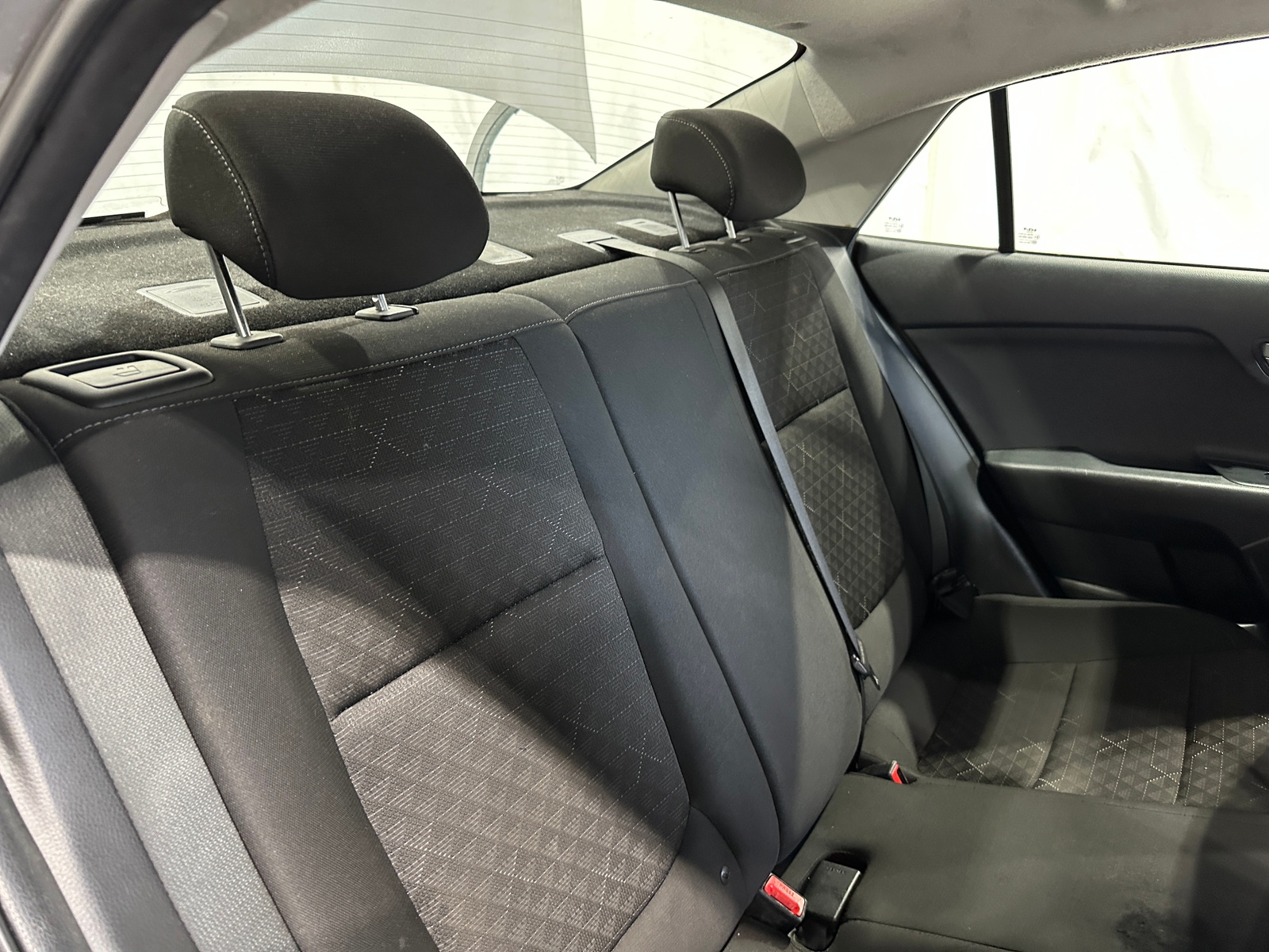 Thumbnail: 2023 Kia Rio - 6