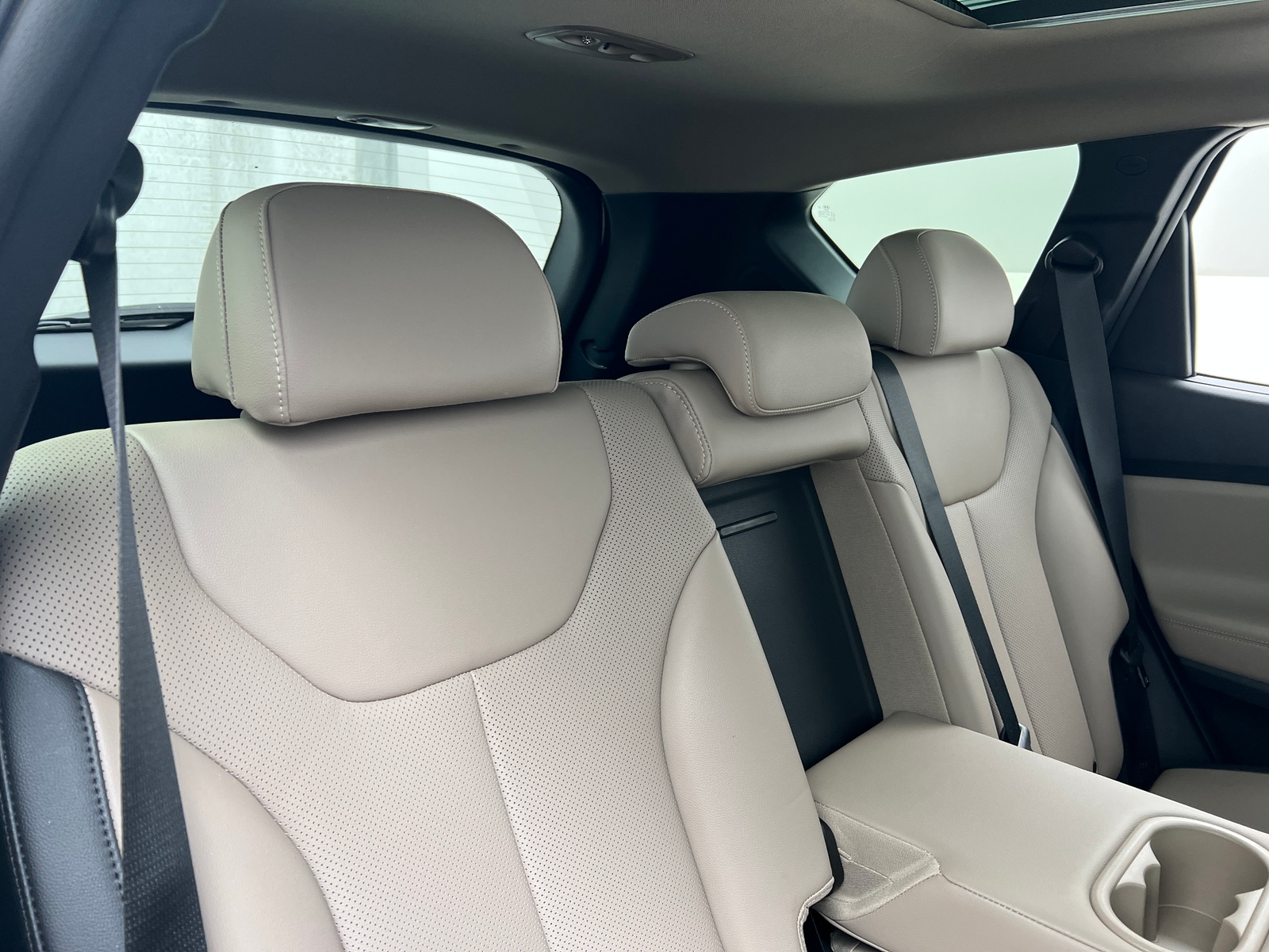 Thumbnail: 2023 Hyundai Santa Fe - 5