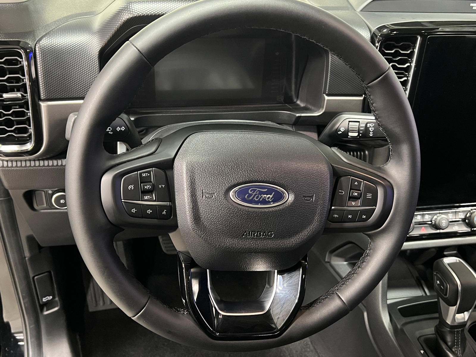 Thumbnail: 2025 Ford Ranger - 5