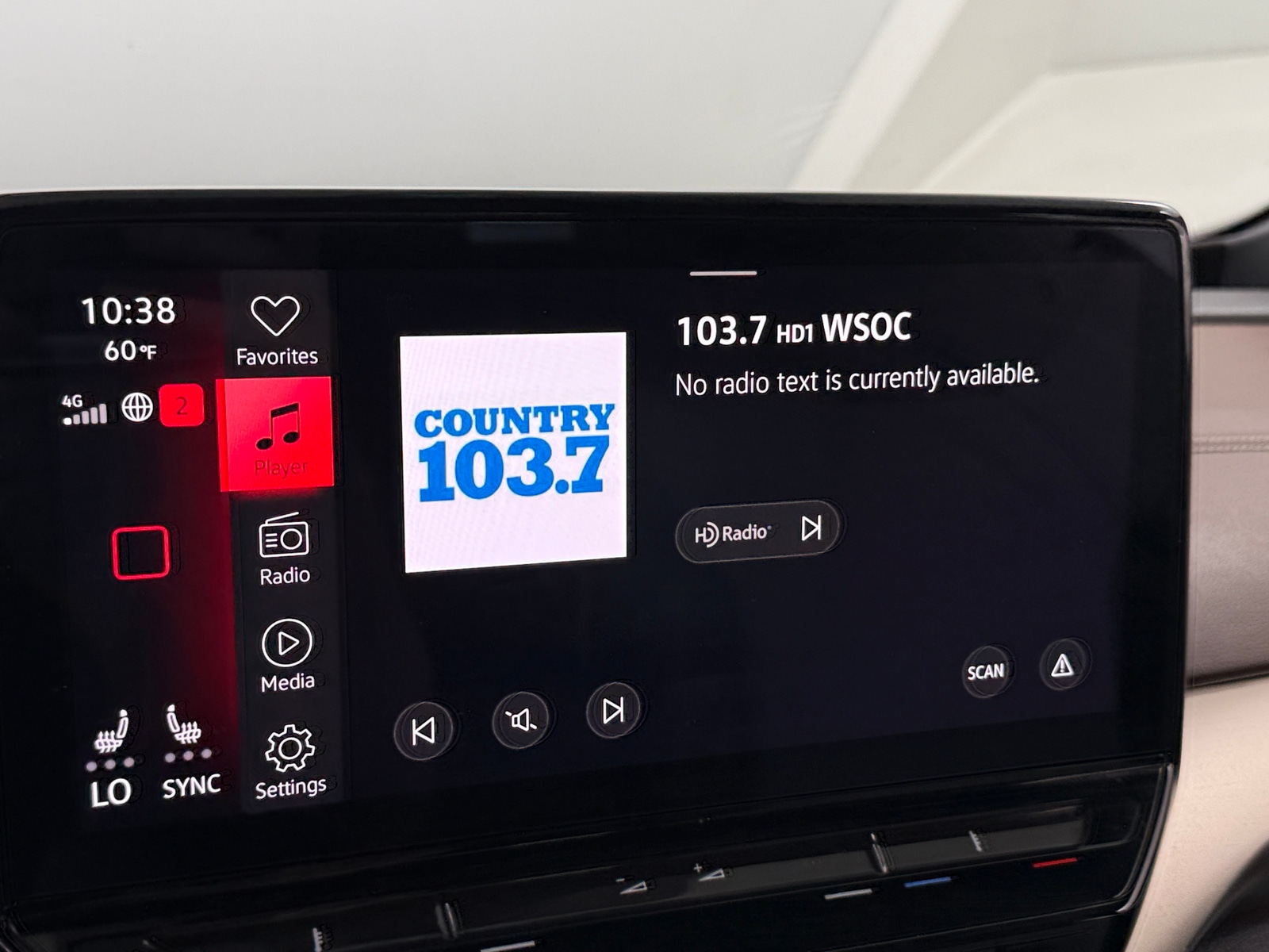 Thumbnail: 2023 Volkswagen ID.4 - 4