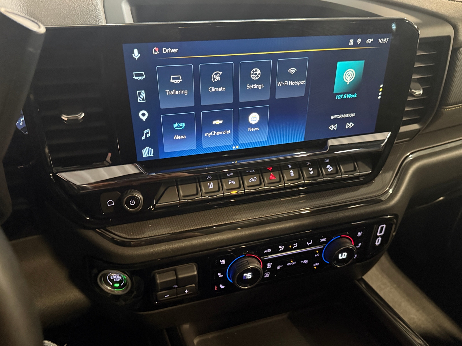 Thumbnail: 2024 Chevrolet Silverado 2500 - 3