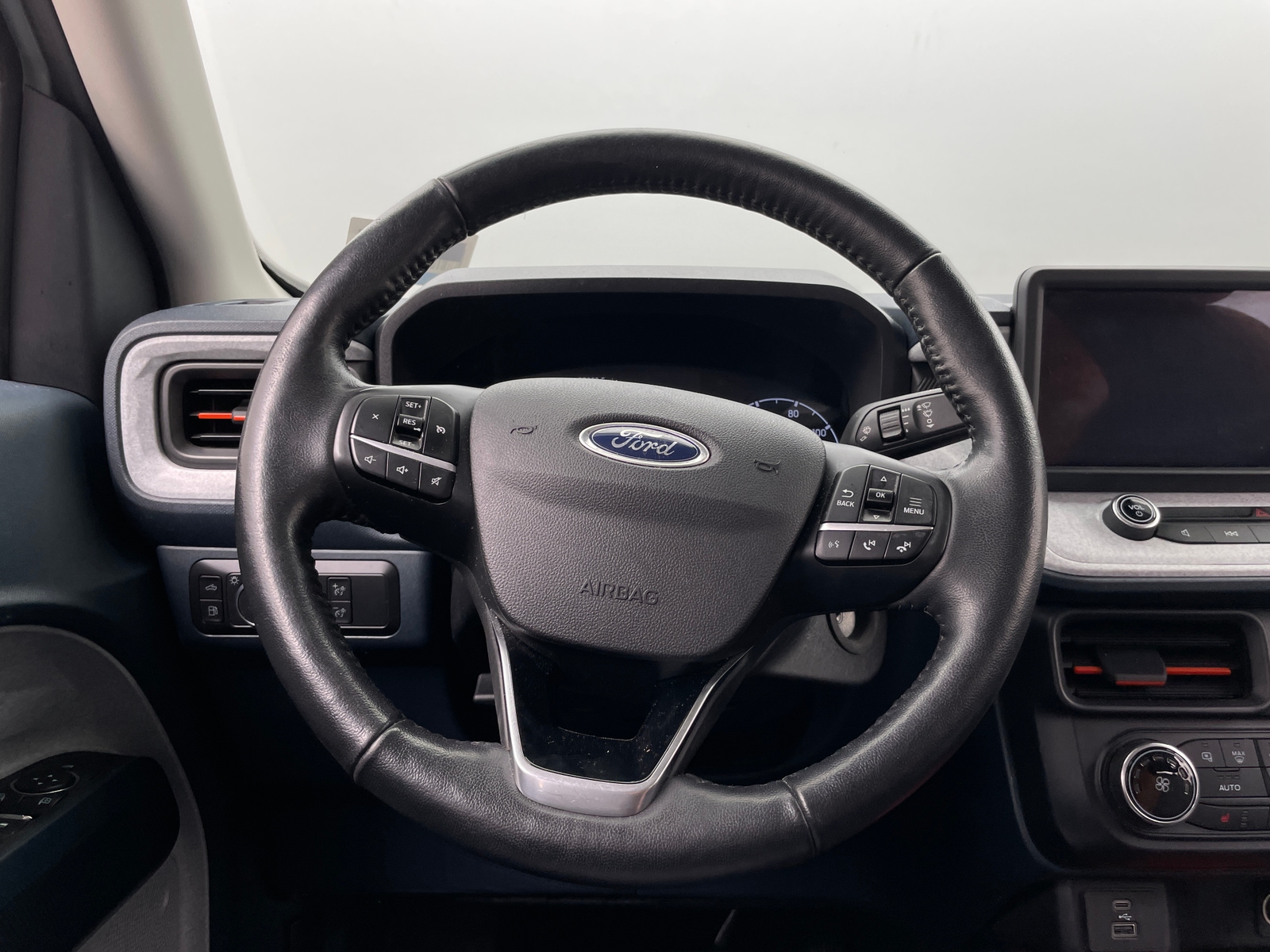 Thumbnail: 2022 Ford Maverick - 5