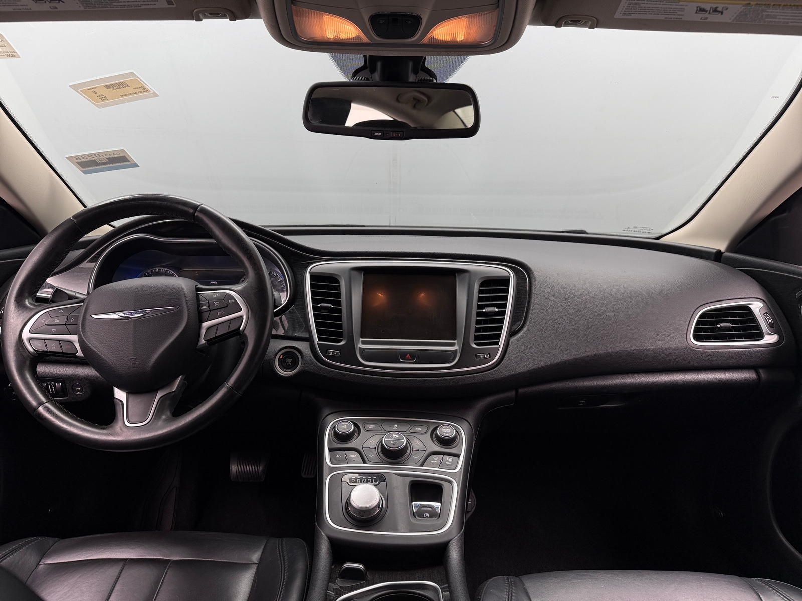 Thumbnail: 2016 Chrysler 200 - 2