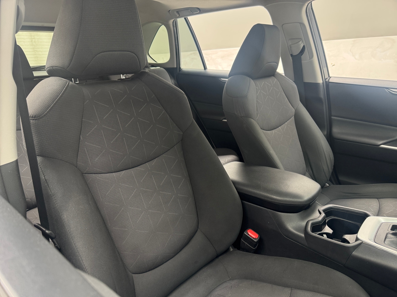 Thumbnail: 2019 Toyota RAV4 - 2