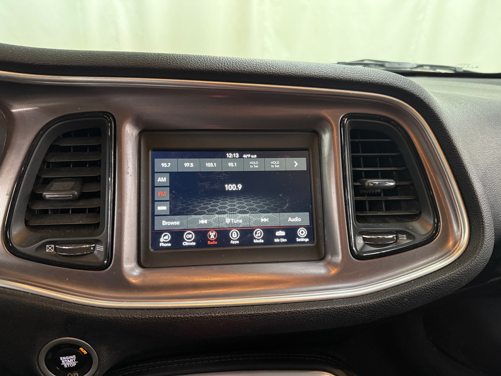 Thumbnail: 2022 Dodge Challenger - 4