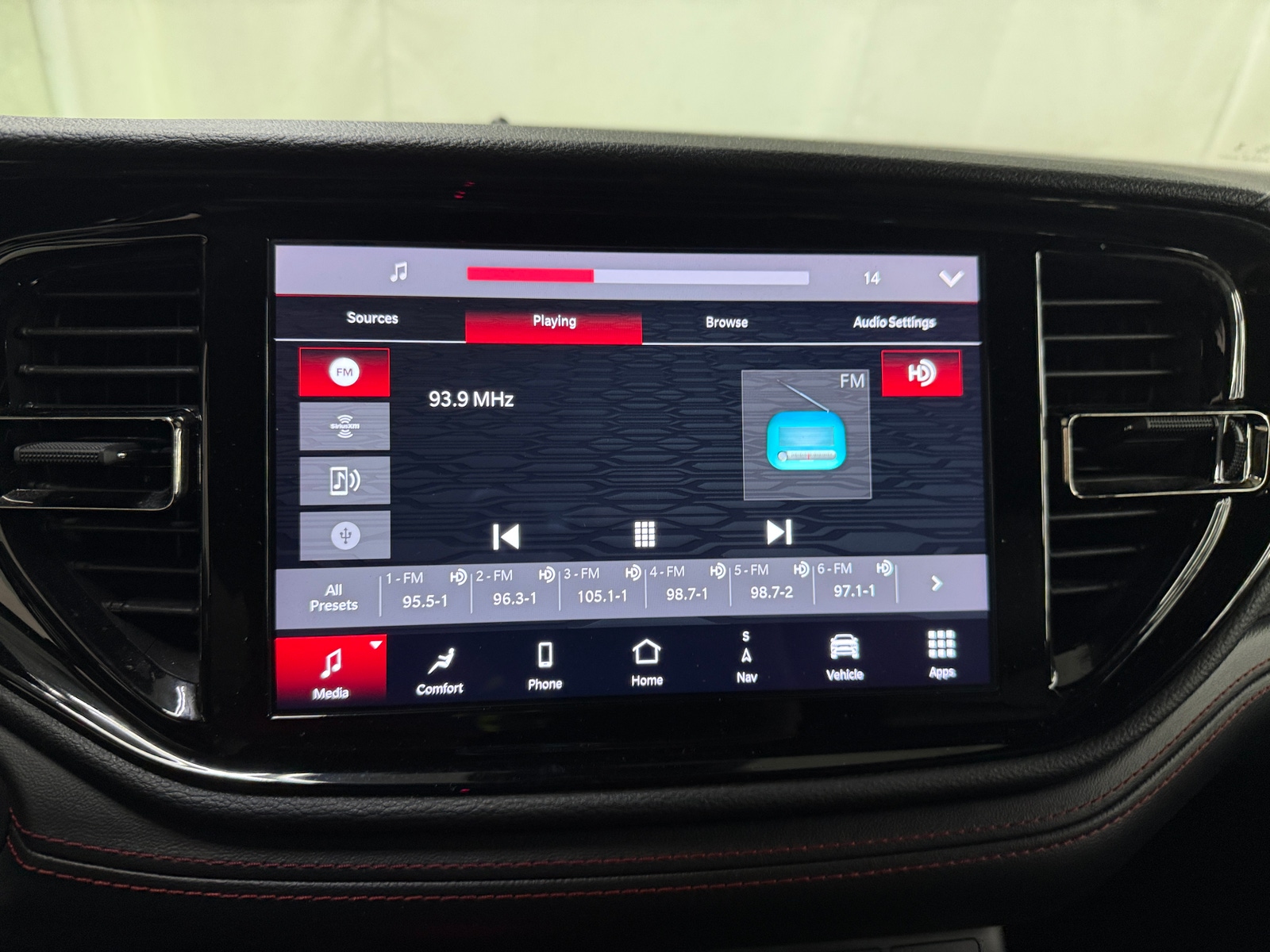 Thumbnail: 2024 Dodge Durango - 3