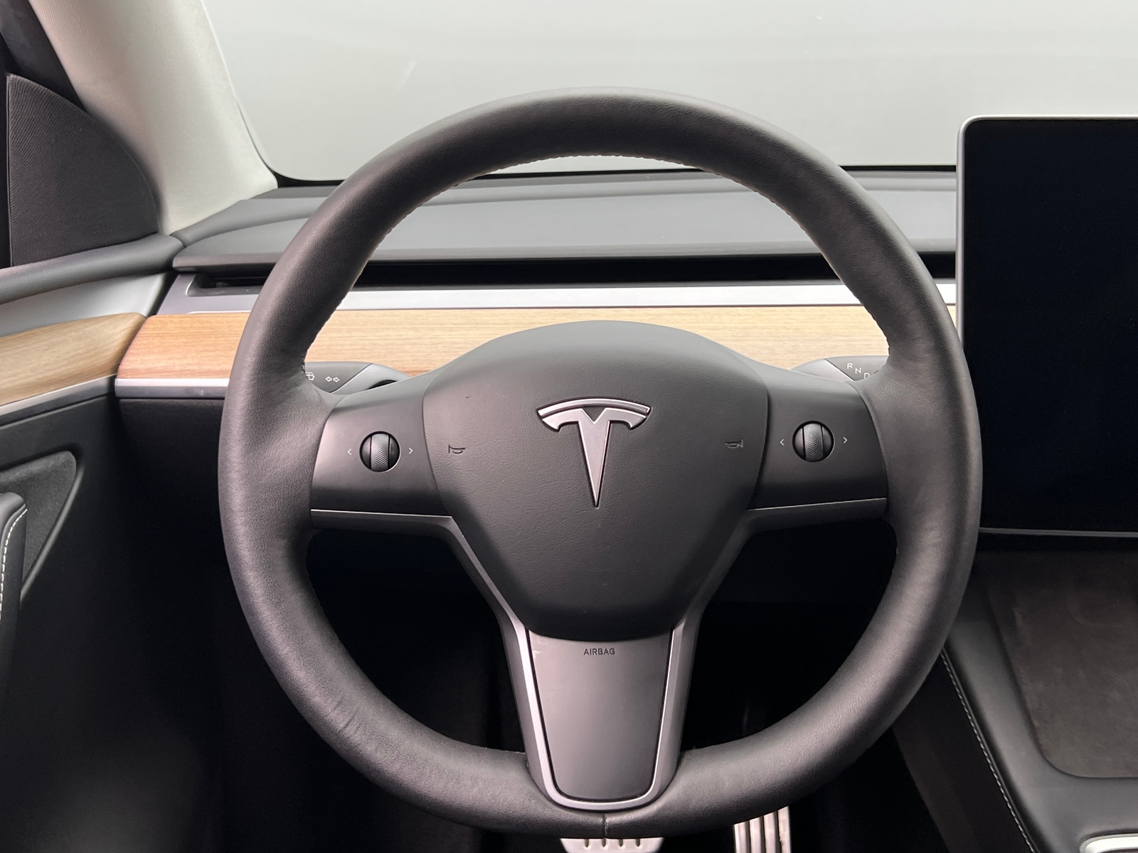 Thumbnail: 2022 Tesla Model Y - 4