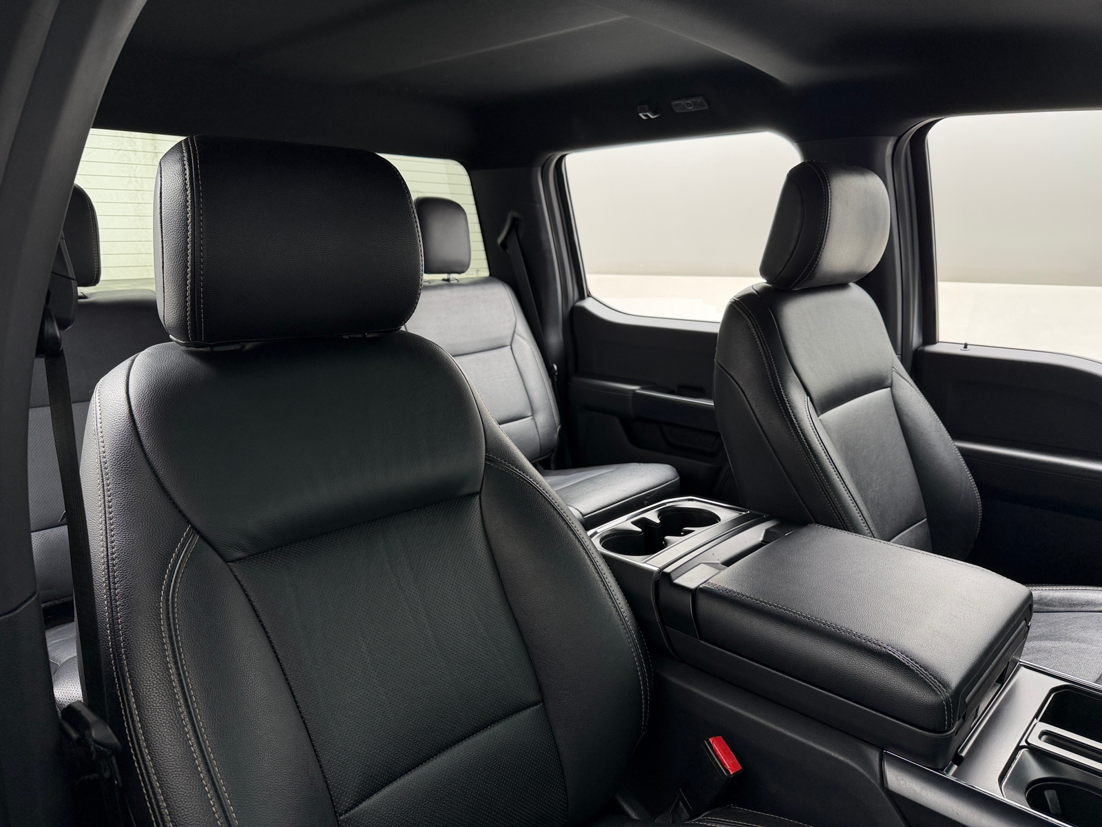 Thumbnail: 2022 Ford Econoline - 2