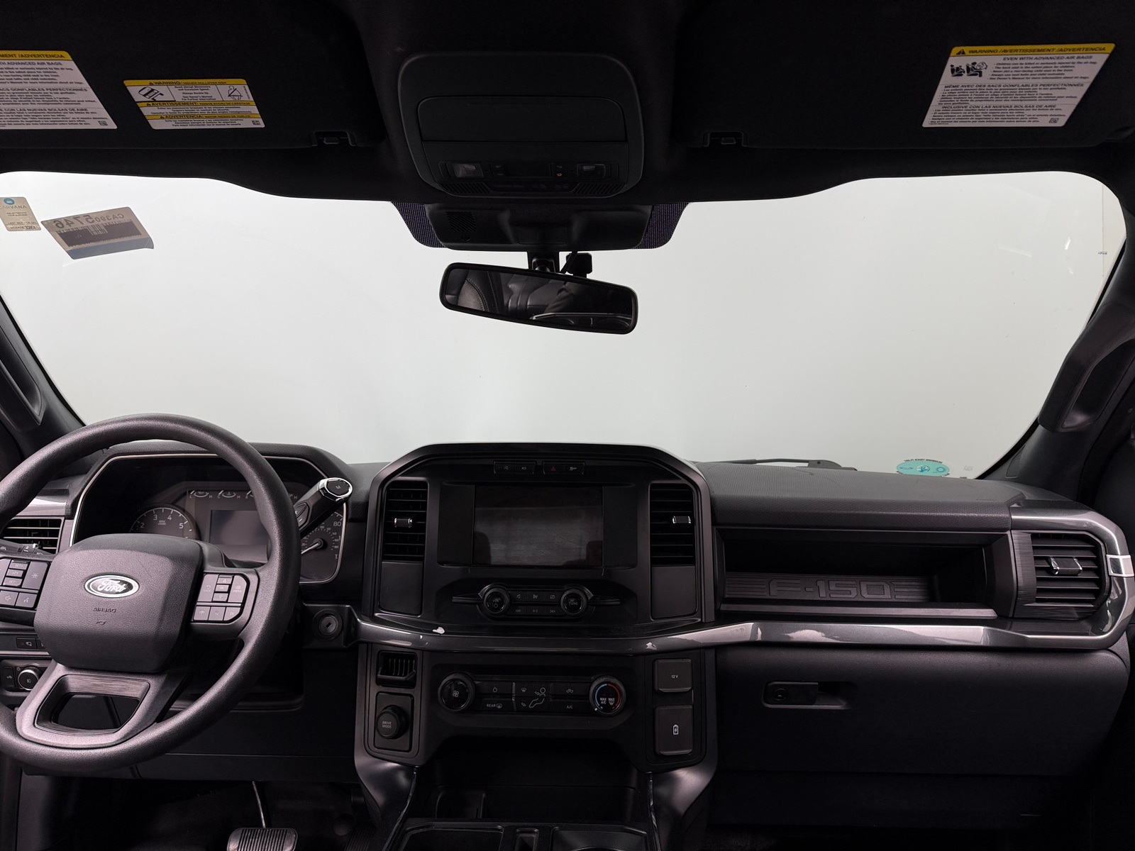 Thumbnail: 2022 Ford Econoline - 3