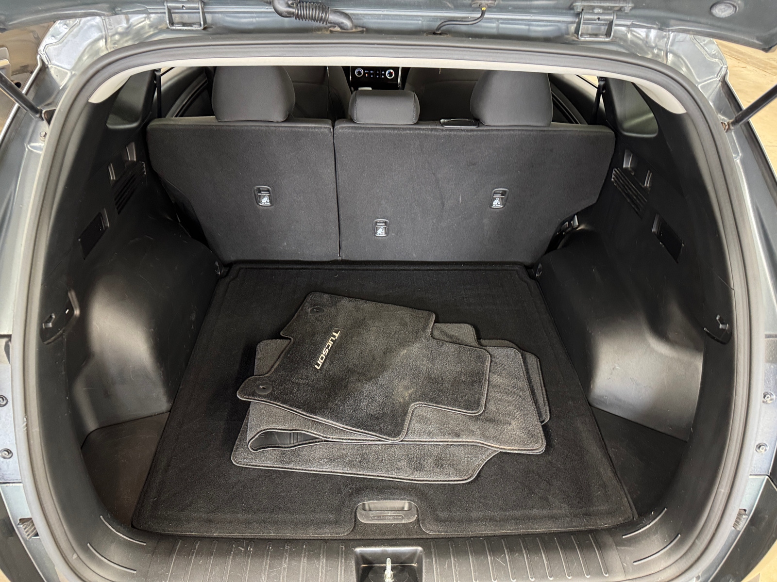 Thumbnail: 2022 Hyundai Tucson - 7