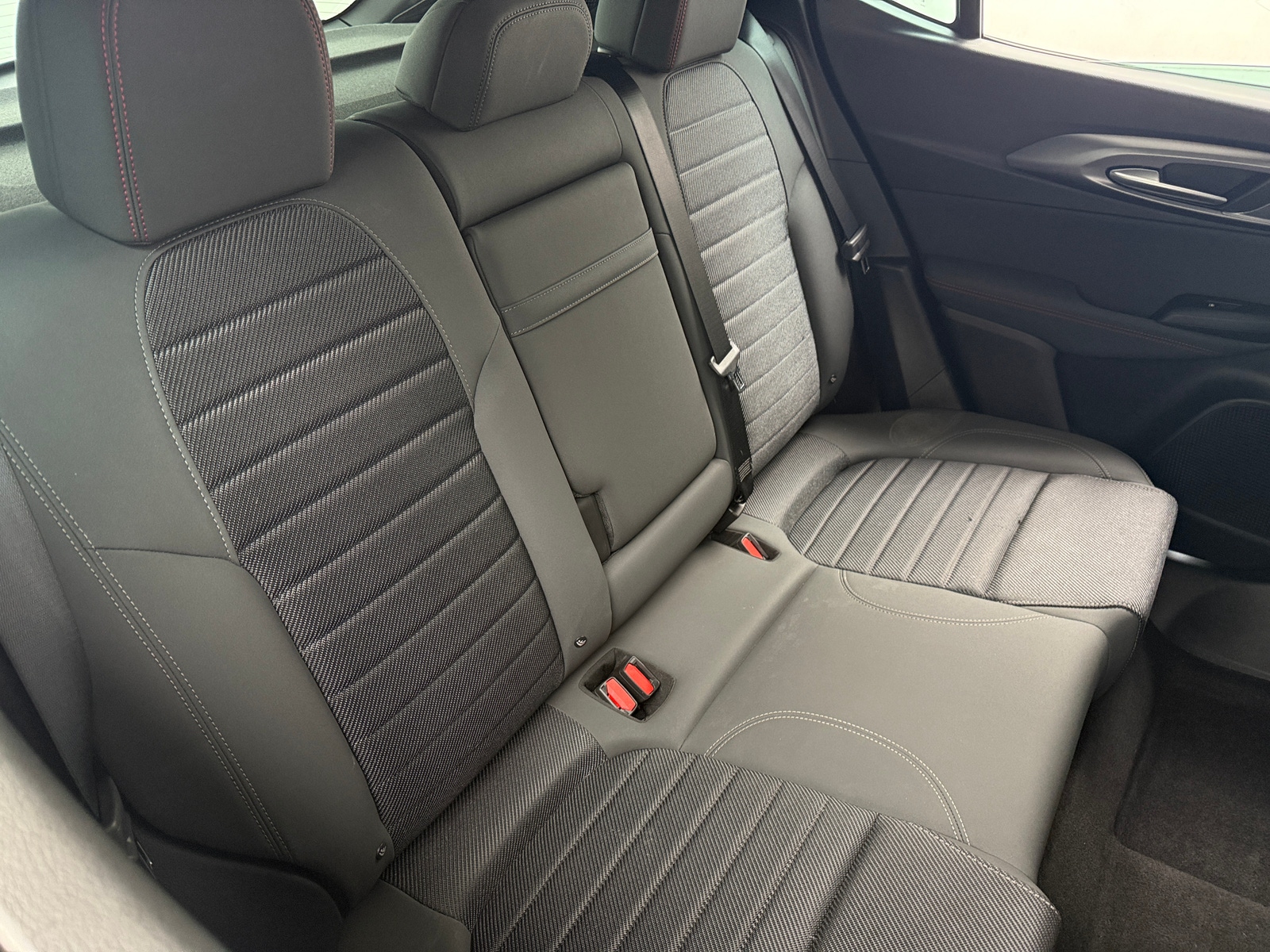 Thumbnail: 2024 Dodge Hornet - 6