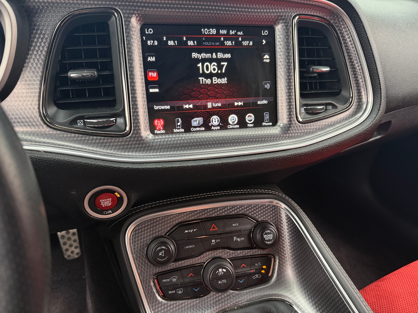 Thumbnail: 2016 Dodge Challenger - 2