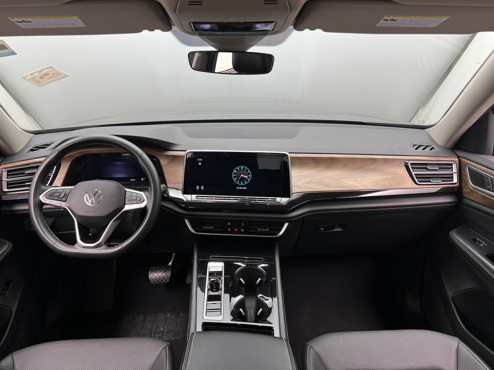 Thumbnail: 2025 Volkswagen Atlas - 2