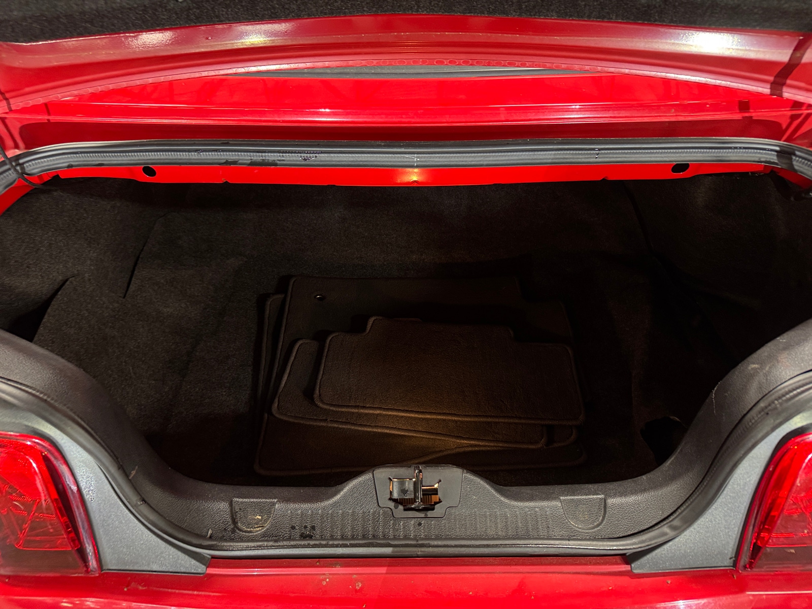 Thumbnail: 2010 Ford Mustang - 7