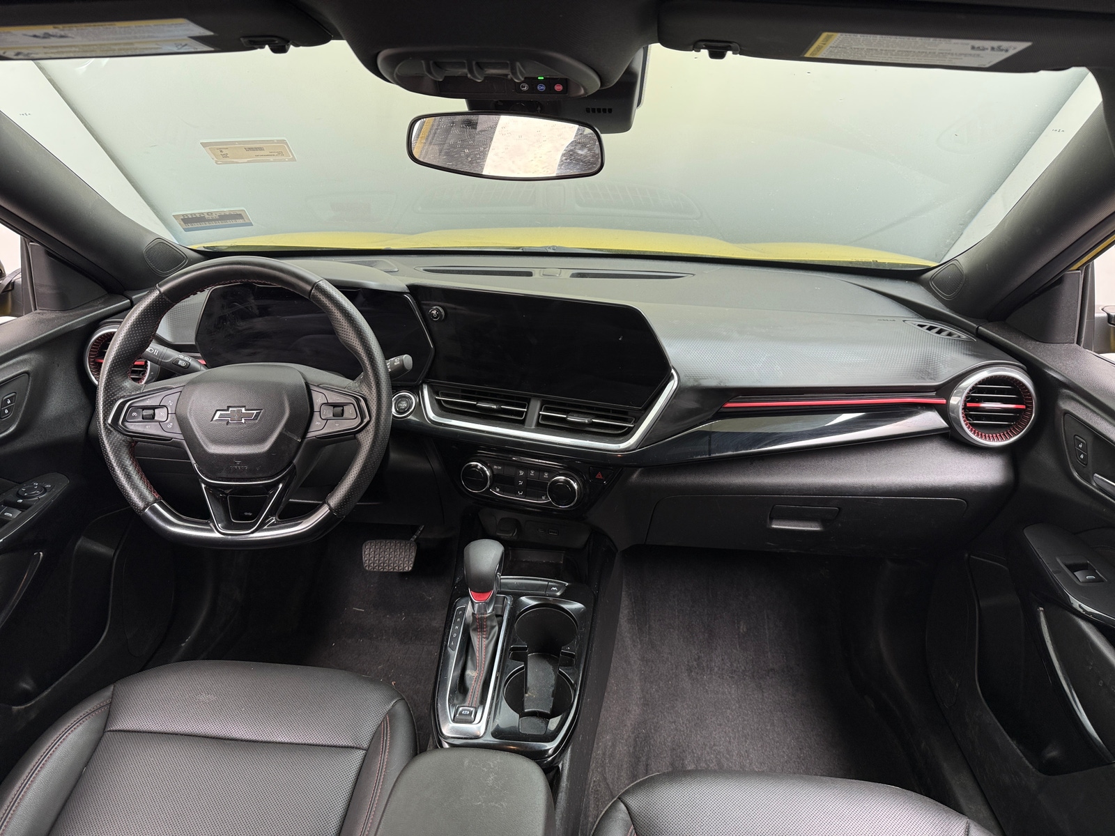 Thumbnail: 2024 Chevrolet Trax - 2