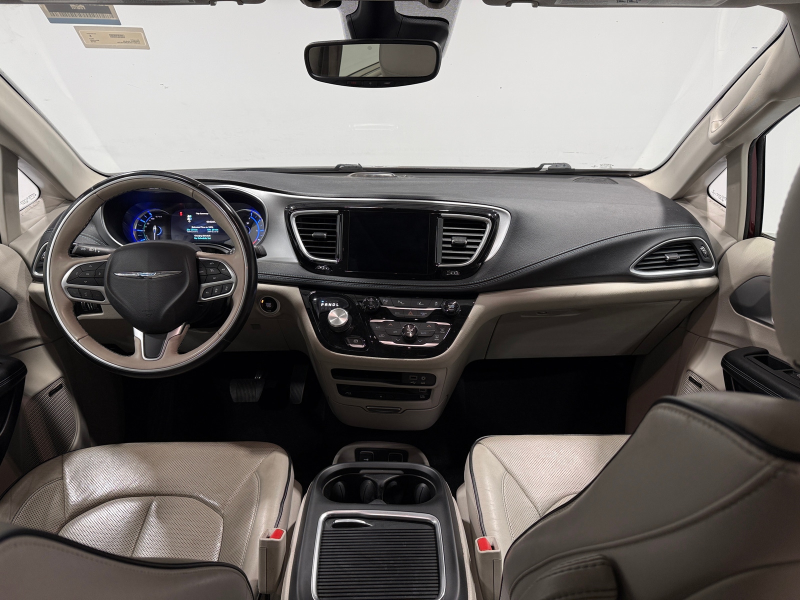 Thumbnail: 2018 Chrysler Pacifica - 2