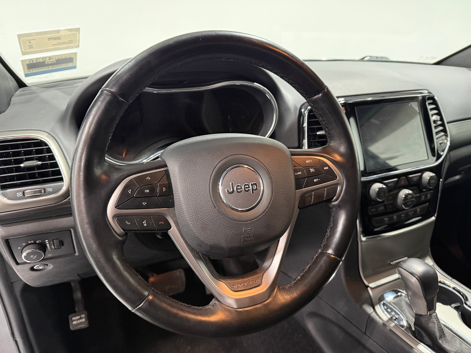 Thumbnail: 2020 Jeep Grand Cherokee - 5