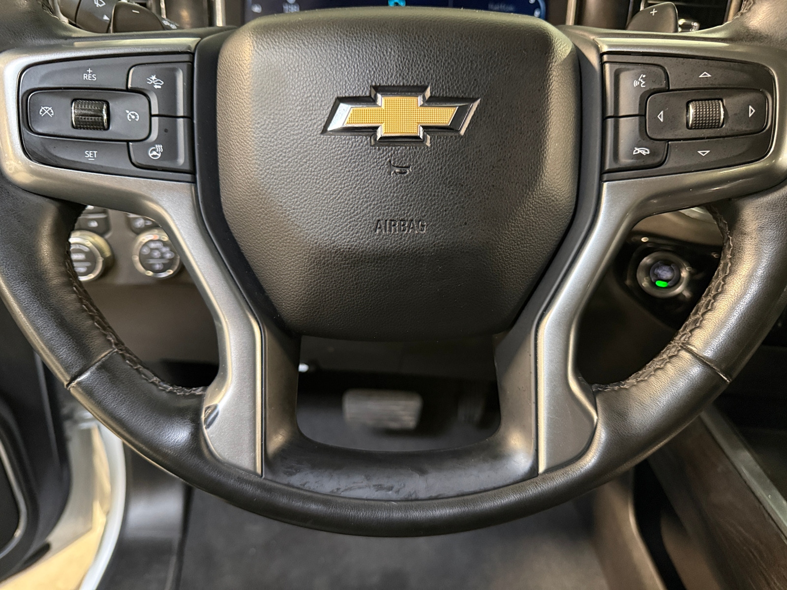 Thumbnail: 2023 Chevrolet Silverado 1500 - 4