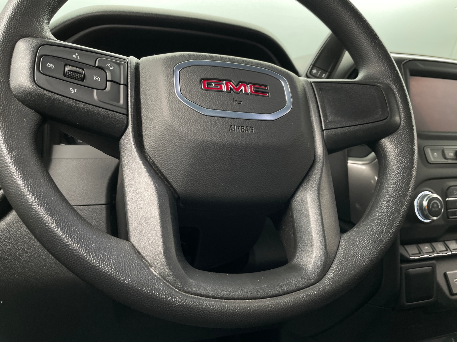 Thumbnail: 2026 GMC Sierra 1500 - 5