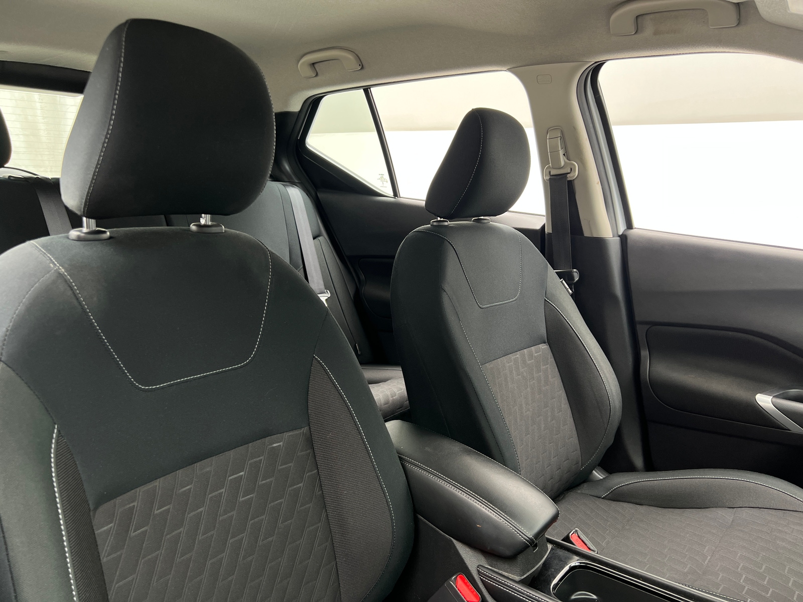 Thumbnail: 2024 Nissan Kicks - 2