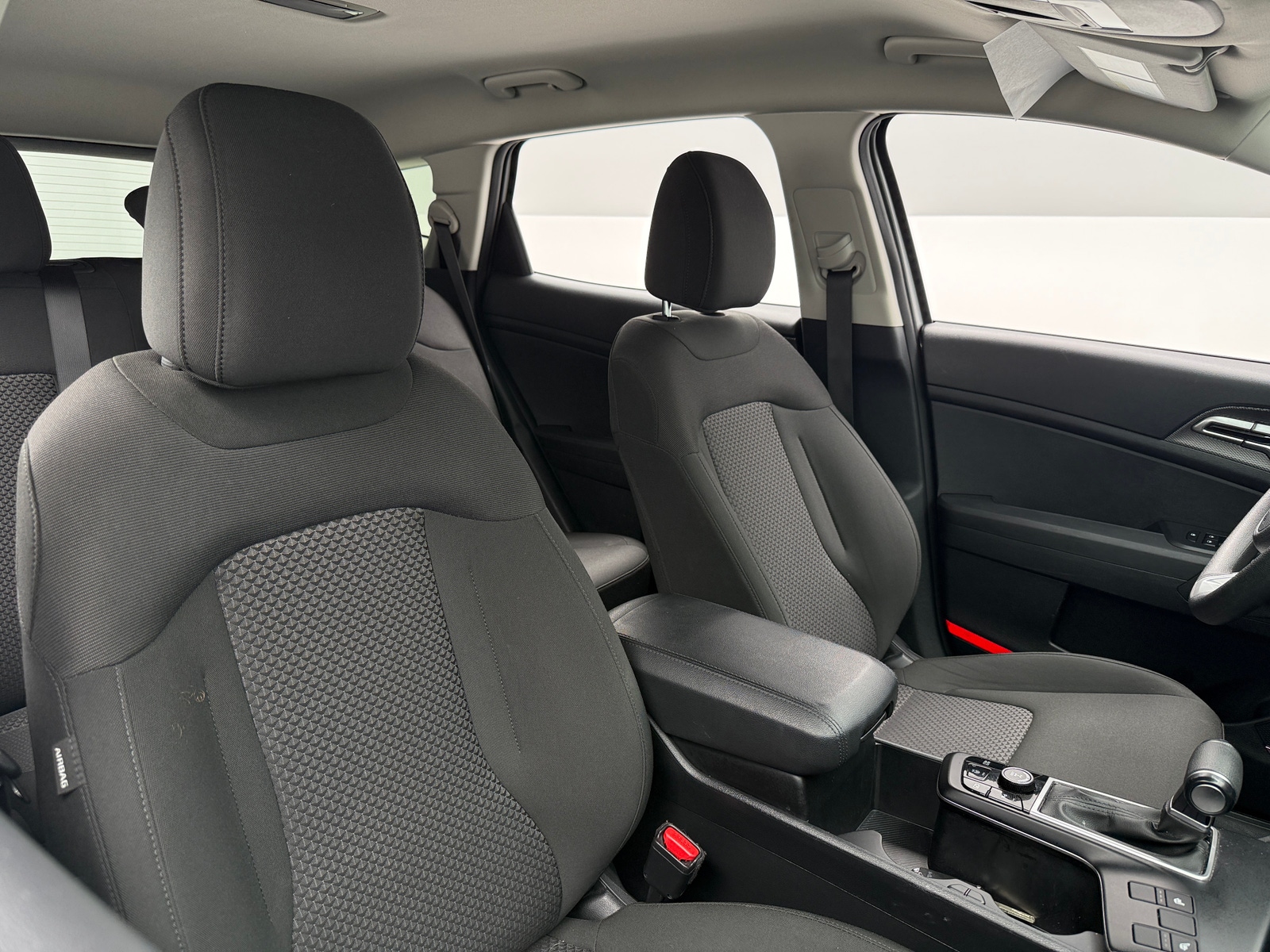 Thumbnail: 2025 Kia Sportage - 2