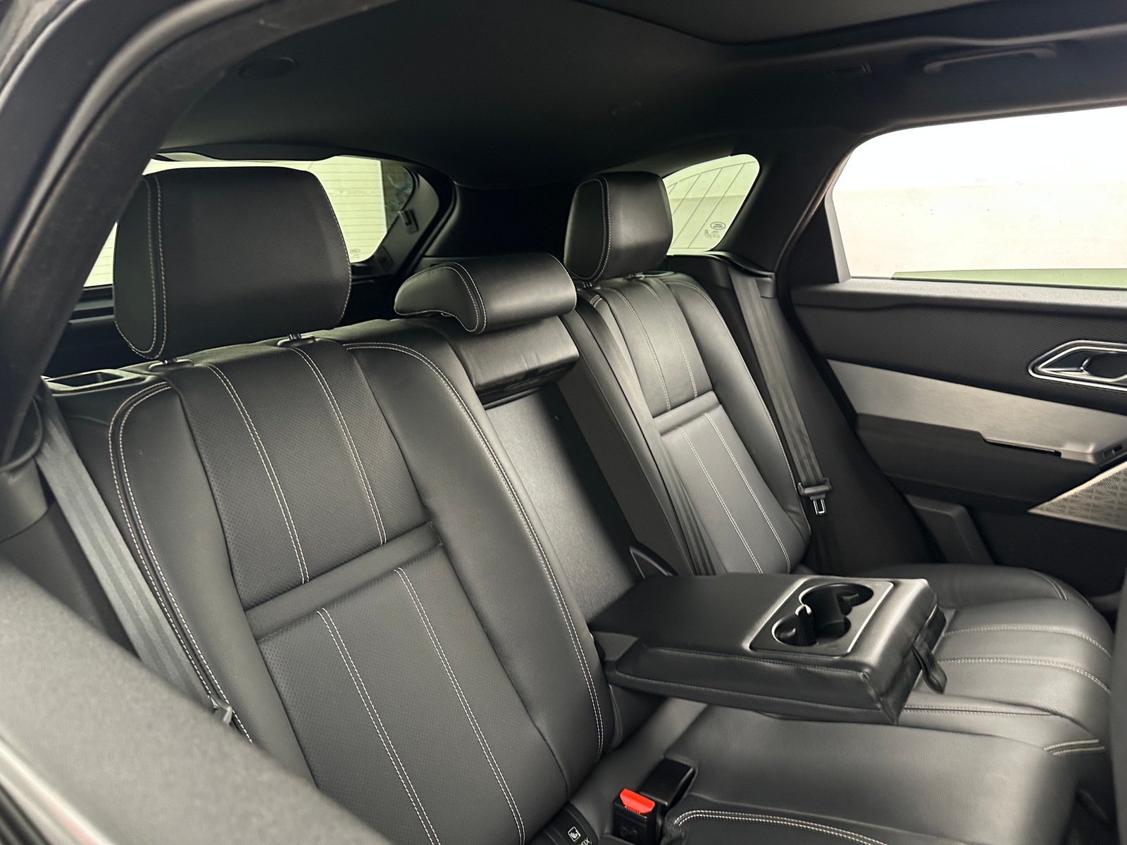 Thumbnail: 2023 Land Rover Range Rover Velar - 5