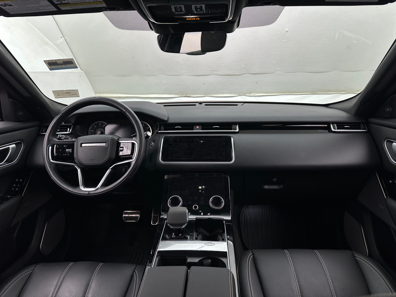 Thumbnail: 2023 Land Rover Range Rover Velar - 2