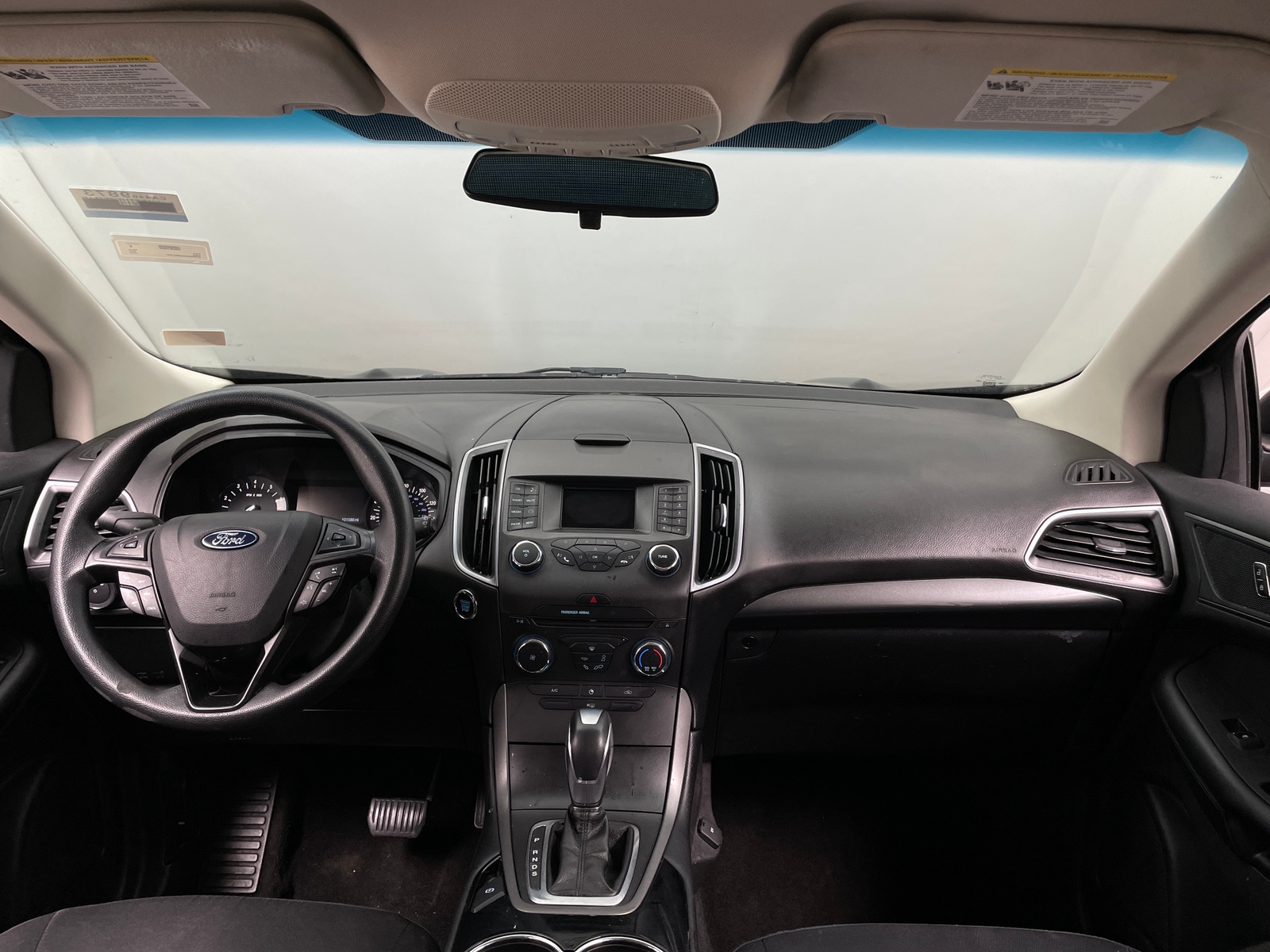 Thumbnail: 2018 Ford Edge - 3